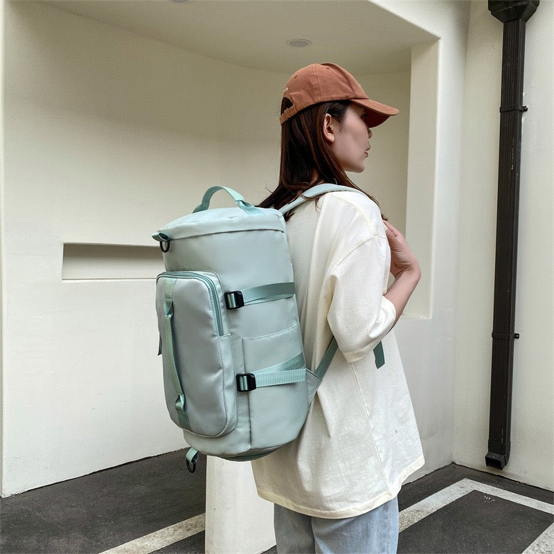 [vendor] 3 Way Convertible Gym Bag