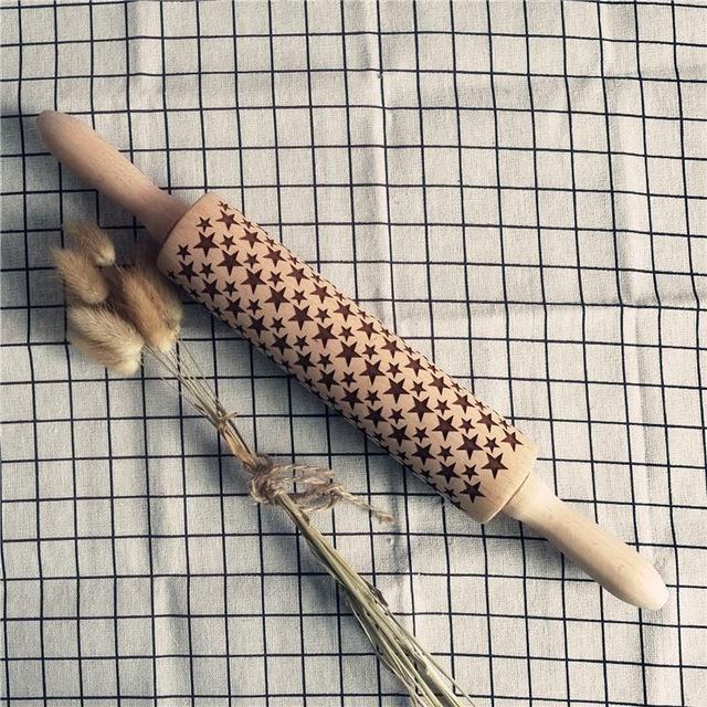 [vendor] Rolling Pin Christmas Embossing