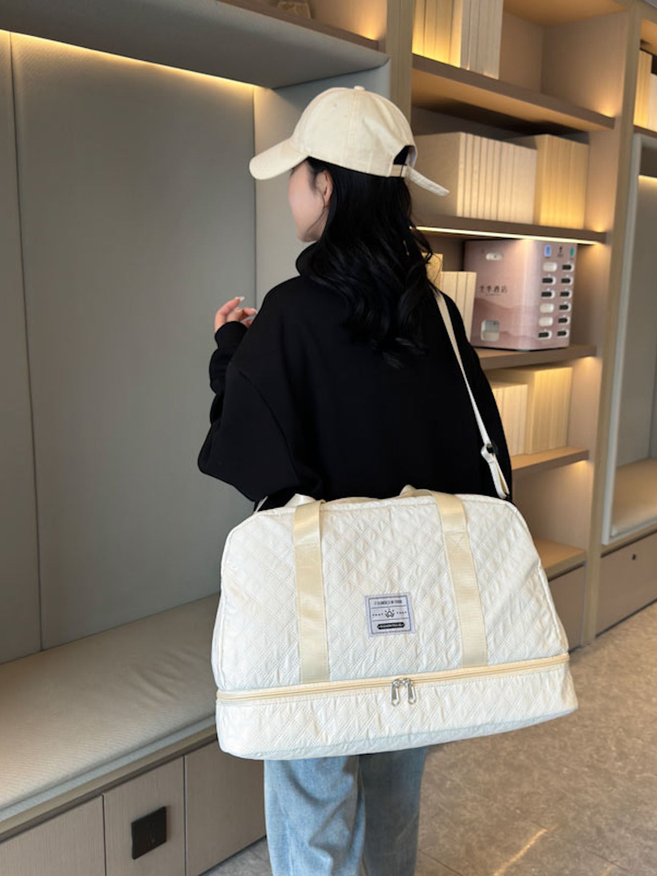 [vendor] Multi-Functional Crossbody Gym Bag - Dry-Wet Separation,
