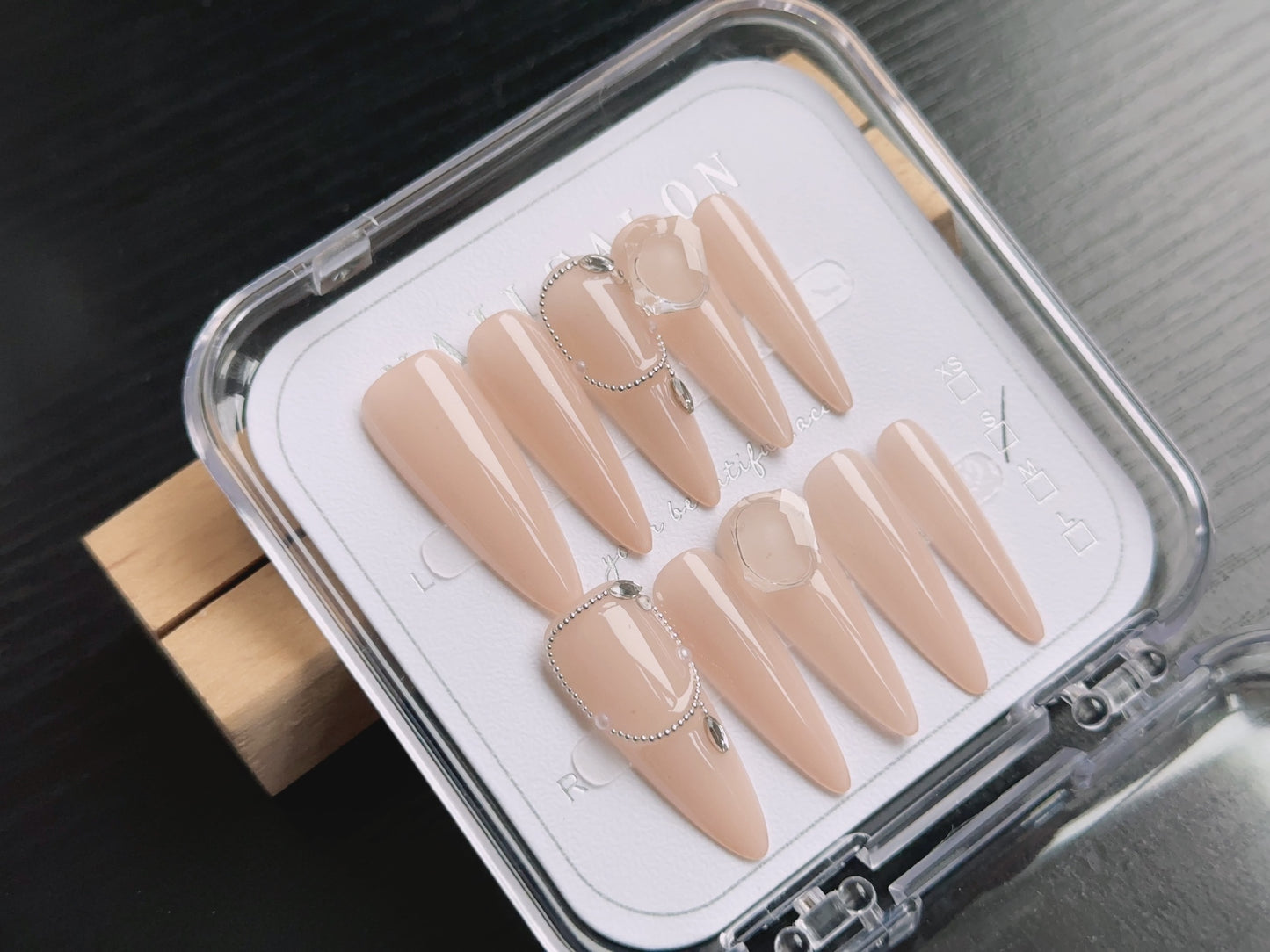 [vendor] Press On Nails T071
