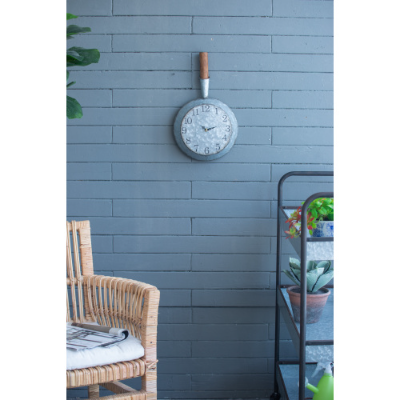 [vendor] 10.6x3x18.1 Frye Wall Clock