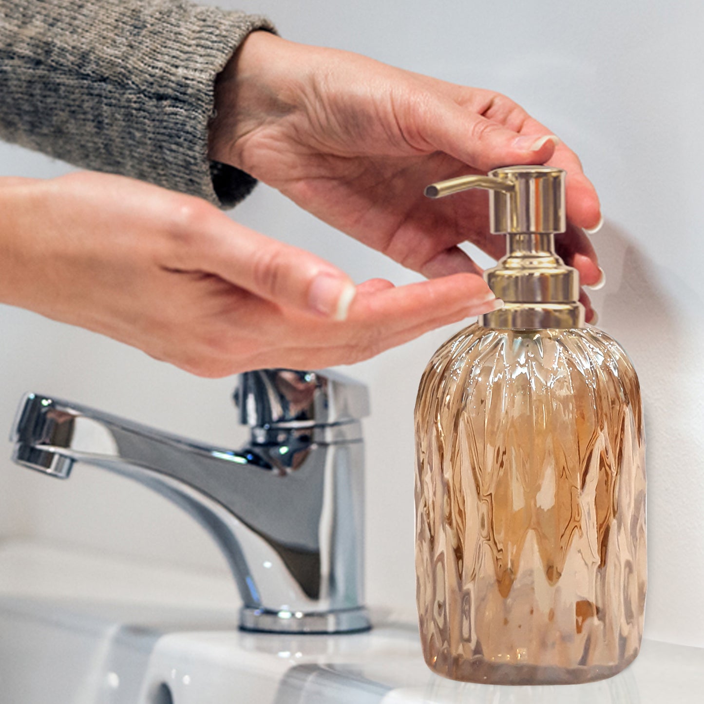 [vendor] Glass Liquid Soap Dispenser Pump Bottle Bathroom Vanity