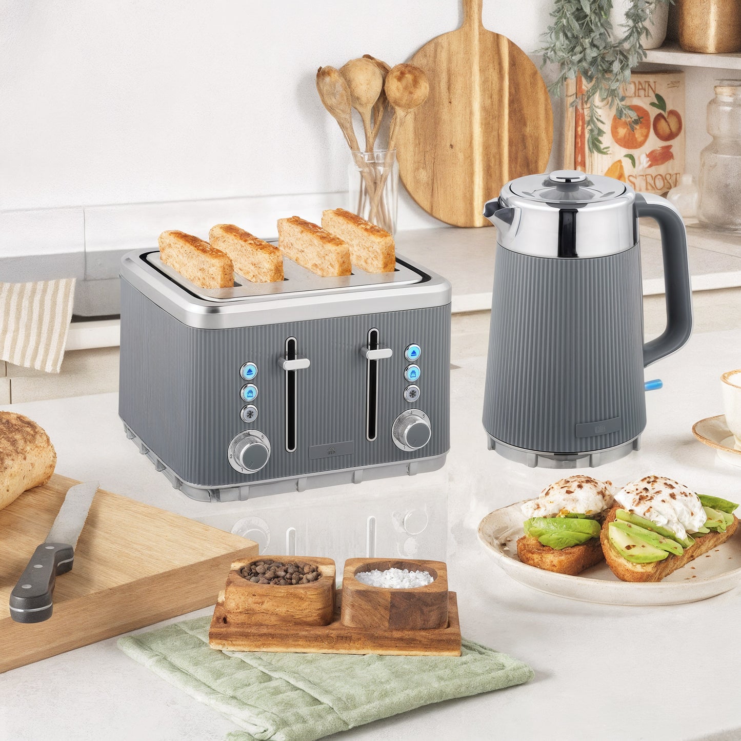 [vendor] Electric Stainless Steel Kettle And Toaster Set, 3000W